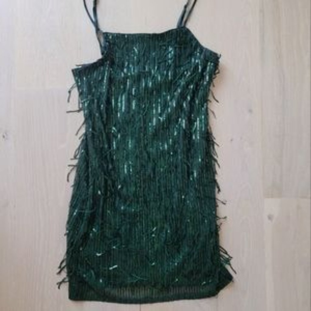 Trixxi Sparkly Dress Perfect For Holidays. Size Large Super Flattering